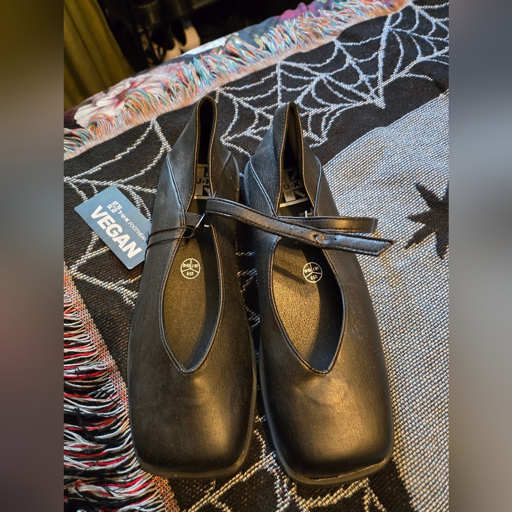 Black TUKskin™ Square Toe Mary Jane - Picture 5 of 6